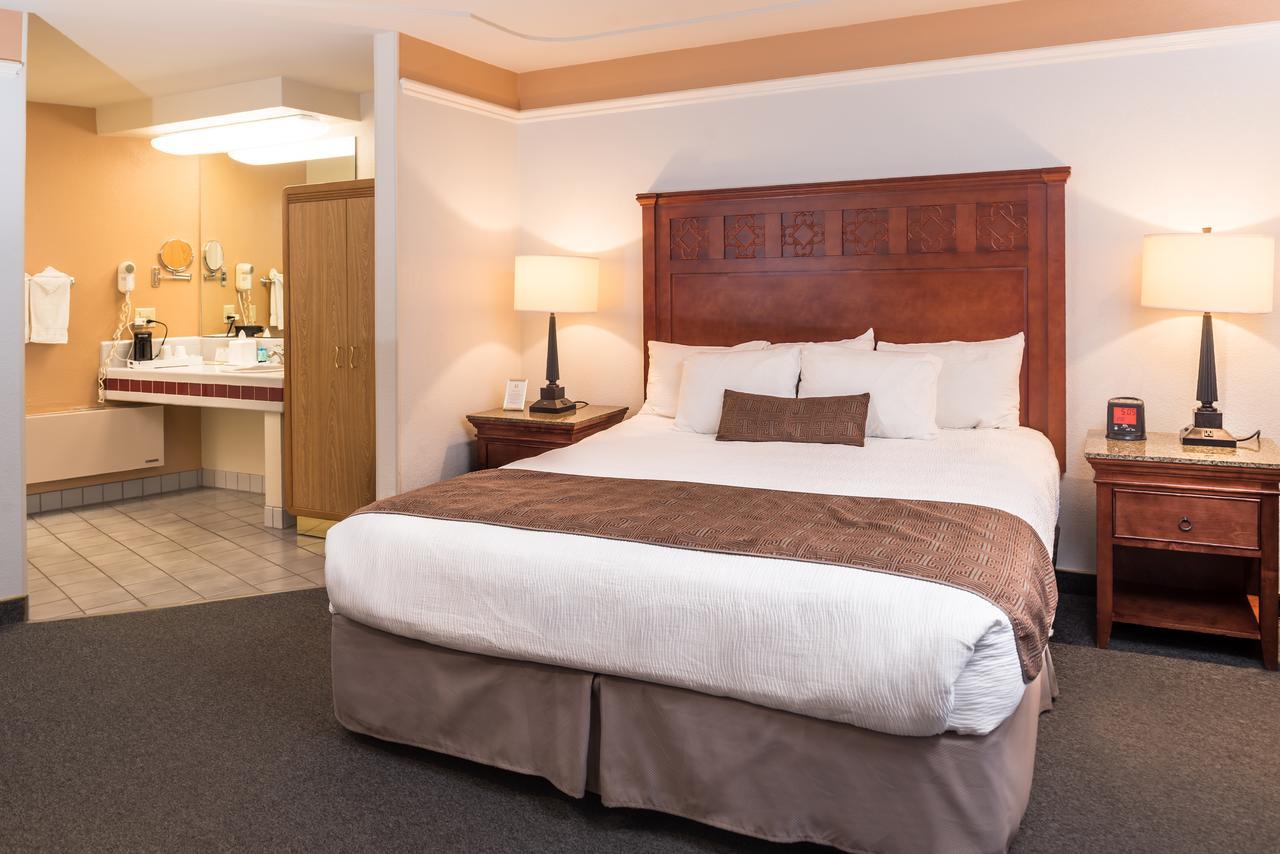 Laurel Inn & Conference Center Salinas Eksteriør billede